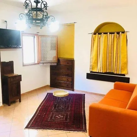 La Casina Di * Asís